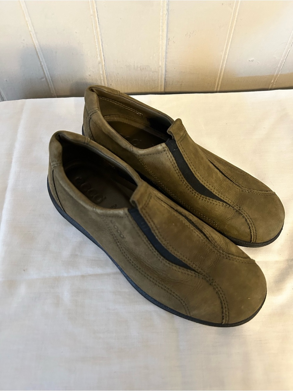 Ecco Soft 7 Suede Slip On/Dusty Olive/ Size 6/NWOT